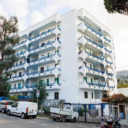 Bed and Breakfast The Reef Sorrent Exterior foto